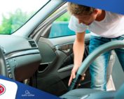 Pulire gli interni auto consigli per interni salubri